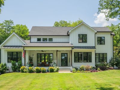 1838 Rock Springs Rd