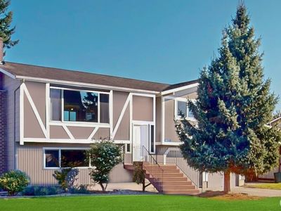 14835 Valley View Drive