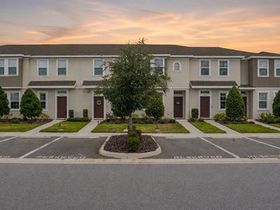 6126 Fairmont Ln
