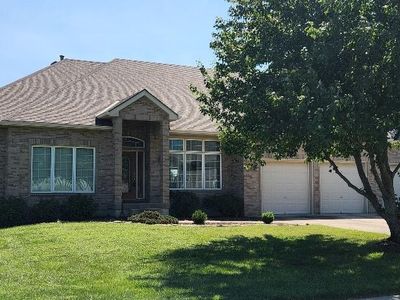 15613 Cedar Ln