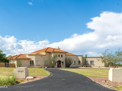 6027 E Andalusian Ct