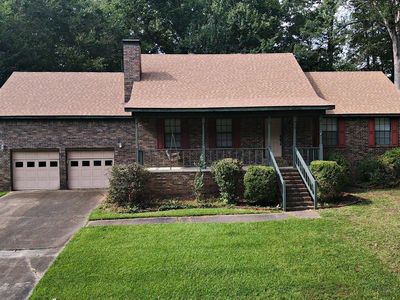 10 Edgewood Dr