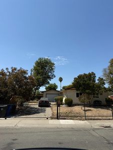 Property at 6820 Carnation Ave, Sacramento, CA