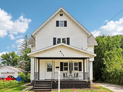 611 S 8th STREET
