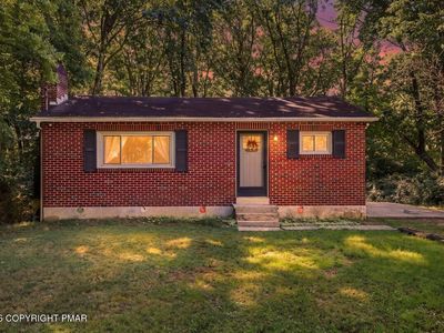 8827 Twin Lake Dr