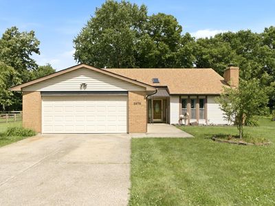 5976 Red Oak Dr