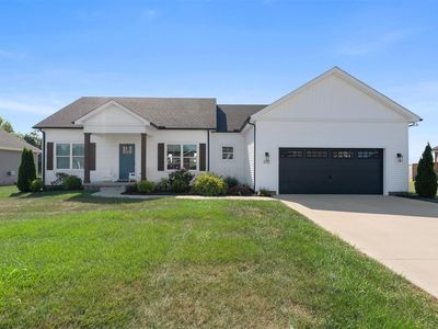 330 Claiborne Cir
