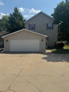 1 Woodrow Ct
