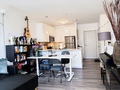 180 Telford St #206