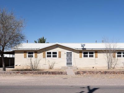 Property at 905 W Sul Ross Ave, Alpine, TX