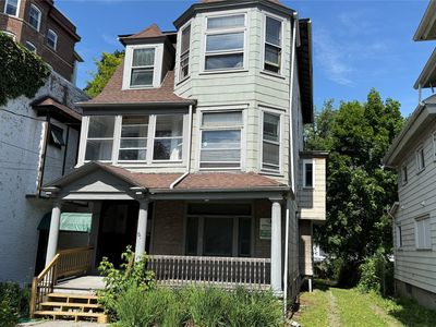 101 Oak St