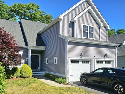 107 Winterberry Ln