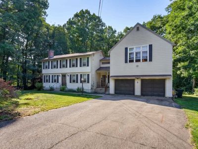 8 Raelynn Drive
