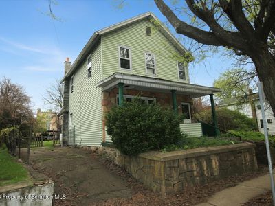 437 Phelps St