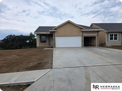 1260 Meadow Ln