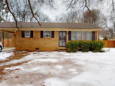 131 Eastlawn Dr
