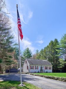 3 Hammond St