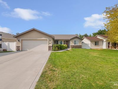 420 Pheasant Rd W