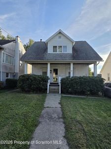 1416 Maple St