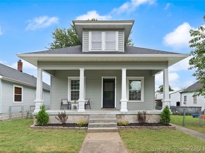 826 Catherine Place