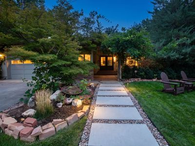 3620 E Jonathan Dr