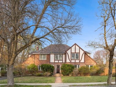 5 Evelyn Rd