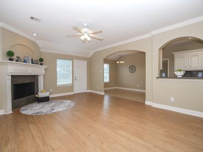 2439 Teresa Dr