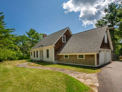 60 Harbour Hill Drive