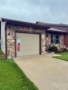 130 N Ryans Way