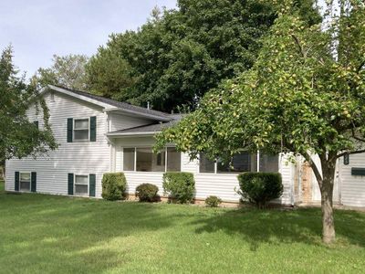 225 Weitzel Dr