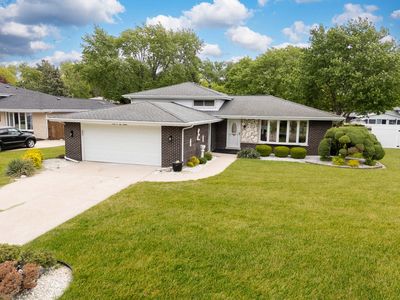 9S215 Florence Ave