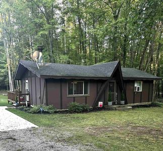 2191 Hemlock Ln
