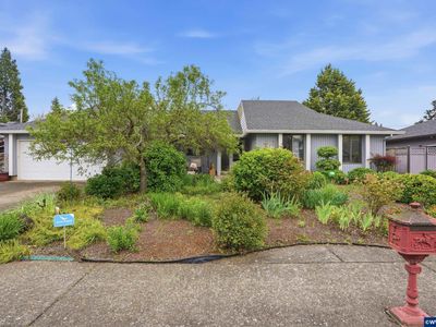 342 McLaughlin Dr