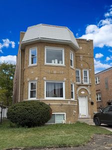 Property at 815 S 19th Ave, Maywood, IL
