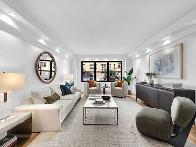 140 E 56th St APT 2K