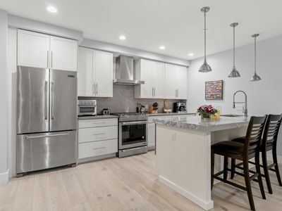 150 W Broadway Unit 203