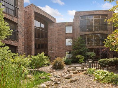 5501 Dewey Hill Rd APT 140