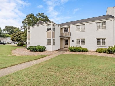 100 Lewis Dr #22-D
