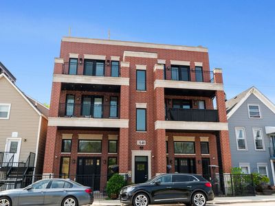 3140 N Elston Ave #2N