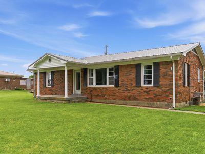 3325 Greenup Rd