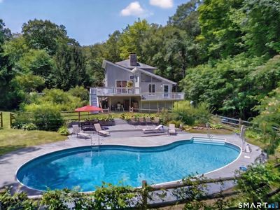 119 Peaceable Street