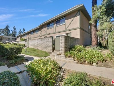1109 W Francis St APT H