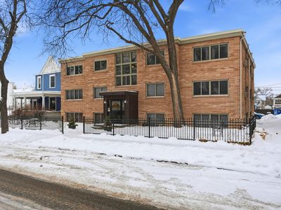 2507 Bryant Ave S APT 103