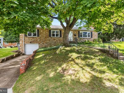 405 S Lynn Dr