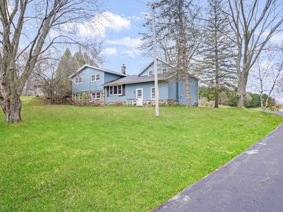 6909 N Townline ROAD