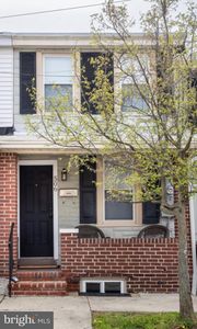 506 Rodman St