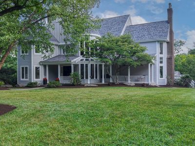 3920 Shadowood Cir