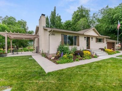 1520 Casperville Rd