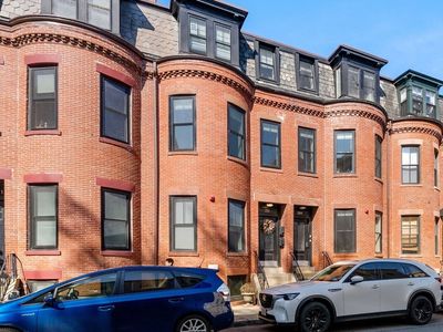 209 Green St #2