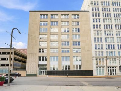 1511 Locust St APT 807